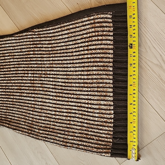 Romeo & Juliet Couture Retro Chunky Knit Sweater Dress, Small - Picture 8 of 16